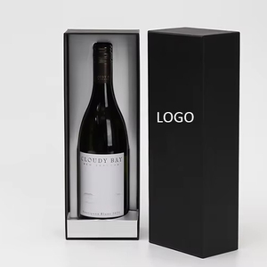 Coffret cadeau de vin rouge haut de gamme avec emballage en carton rouge, ensemble de verres hauts et boîte à vin à double porte - Product Image 1