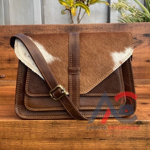 Vente en gros de nouveaux sacs à bandoulière en cuir de vachette véritable à la mode pour femmes sacs à main tendance de créateur de luxe de haute qualité - Product Image 1