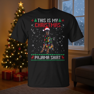 Camiseta navideña con diseño de perro Doberman y luces de árbol de Navidad, camiseta de pijama navideña - Product Image 3