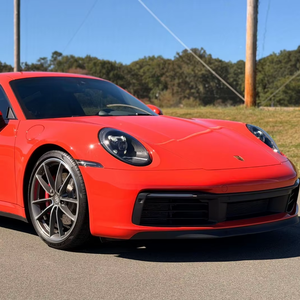Porsche 911 Carrera S Coupé d'occasion propre, année 2020 - Product Image 1