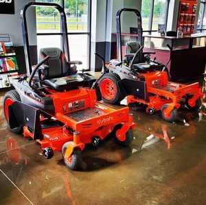 เครื่องตัดหญ้าแบบนั่งขับ Kubota G261LD 19KW ขับเคลื่อนด้วยตัวเอง เครื่องยนต์ 4 จังหวะ แบบไร้สาย - Product Image 2