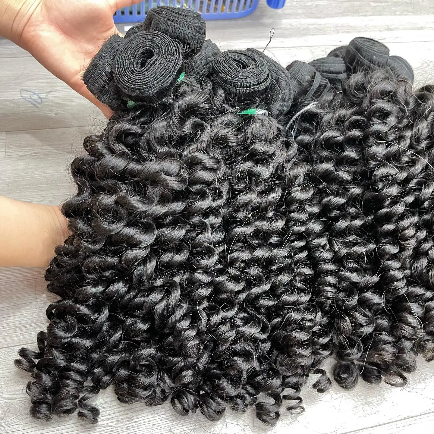 Wholesale Vietnamese Human Hair Extensions Raw Curly Hair Full Length From Vietnam Factory