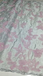 ผ้าไหมแฟชั่นระดับพรีเมียมสำหรับชุดราตรีชุดราตรีชุดสำหรับงานปาร์ตี้และชุดพื้นเมืองจากอินเดีย - Product Image 2