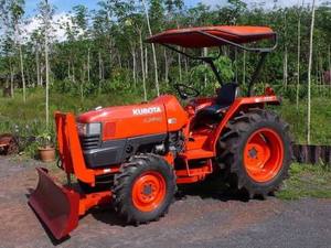 Genuine Kubota L3408 New and Used Diesel Agricultural Tractor for Crop <b>Cultivation</b> Farm Maintenance and Utility Applications - Product Image 6