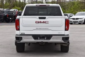 2019 GMC Sierra 1500 SLT - Product Image 3