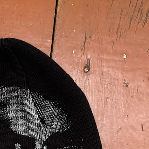 Bonnet Jacquard personnalisé avec logo OEM Bonnet d'hiver Bonnet chaud en tricot pour hommes et femmes Commandes en gros et options de marque - Product Image 4