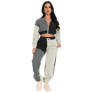 Ensemble de survêtement personnalisé pour femme, à capuche, imprimé, coupe classique, 2 pièces, polyester/coton, respirant, écologique, sweat-shirt et pantalon de survêtement - Product Image 2
