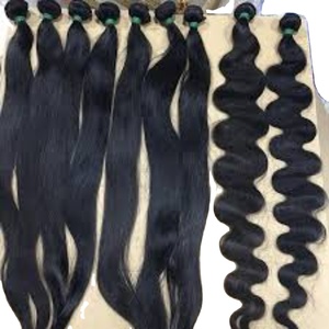 Vague naturelle en vrac et extensions de cheveux humains à vague profonde lâche Bundles Lace Front Perruques d'Inde - Product Image 3