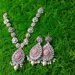 Produit le plus vendu Ensemble de bijoux de mariage magnifique pour femmes Nouveau design Style pakistanais indien Ensemble de bijoux de mariage traditionnel - Product Image 1