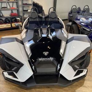 NUEVO Polaris Slingshot SL 2026, Legal para Carretera, Tracción en 3 Ruedas, Edición Limitada de 3 Años, Sistema de Sonido, Conducción Automática, SL3 - Product Image 2