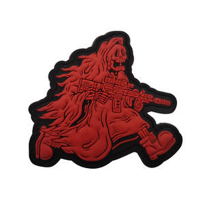 Traitement personnalisé en gros de haute qualité crâne brodé Patch accessoires vestimentaires Patch - Product Image 3