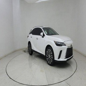 L_exus RX 350 2024 d'occasion en excellent état - Product Image 1