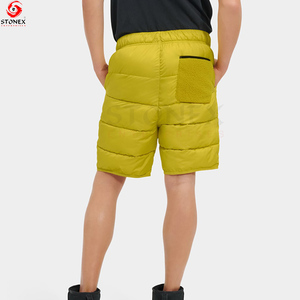 Nouveauté : Shorts matelassés pour hommes, tendance, de haute qualité, en polyester, personnalisables, vente en gros, impression de logo personnalisé, services OEM - Product Image 6