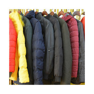 เสื้อแจ็คเก็ตกันลมมือสองจำนวนมาก แบรนด์สั่งทำพิเศษ CA/9 ของแท้ - Product Image 6