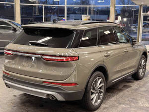 Lincoln Corsair Premiere 2025 Usado en Excelentes Condiciones - Product Image 2