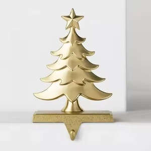 Soporte de media de metal de calidad superior para gancho de hierro de Navidad para uso a largo plazo y decoración de temporada - Product Image 4