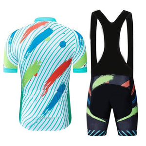 Ropa de deporte al aire libre estilo de la calle de moda impresa de manga corta transpirable secado rápido babero pantalones cortos y medias de Pakistán - Product Image 2