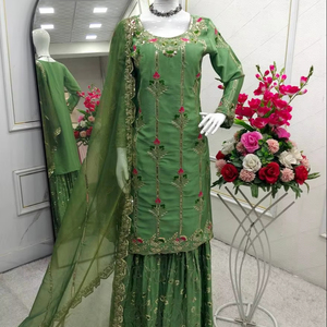 Qjimpex Ethnique Femmes Faux Georgette Sharara Costume Lourd Broderie Fête Porter À La Mode Robe Indienne pour Filles Festival Collection - Product Image 1