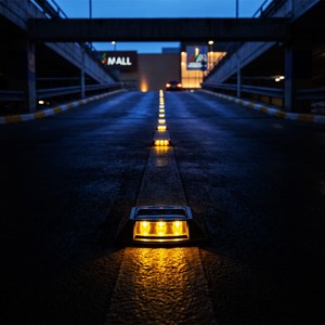 5 piquets solaires routiers jaunes avec 3+3 réflecteurs LED (blancs) en aluminium et plastique, marqueurs routiers en ABS et PC - Product Image 2