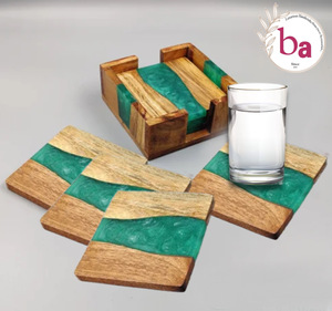 ชุดที่รองแก้วไม้และเรซิน4ชิ้นแบบคลาสสิกขนาด10ซม. สีขาวและสีเขียว - Product Image 1