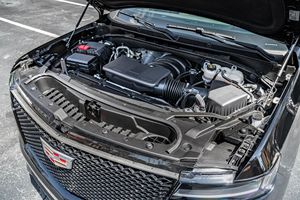 2022 Escalade ESV 4WD Platinum 6.2-Liter V8, Pack de remorquage robuste, Propriété d'un propriétaire du Sud - Product Image 5