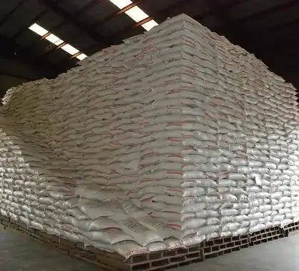 Высококачественная 5% сломанная кухонная поддержка сломанный рис 100% вьетнамский длиннозерный белый рис из Вьетнама