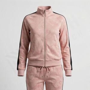 Conjuntos de Chándales de Fútbol Sublimados Personalizados al por Mayor, Chaquetas de Poliéster con Cremallera para Invierno, Totalmente Sublimados, para Entrenamiento, Gimnasio y Deportes - Product Image 1