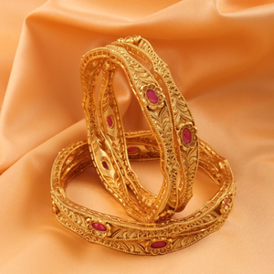 Brazaletes de latón grabados para mujer, joyería artística chapada en oro hecha a mano, diseños personalizados para regalos y uso diario - Product Image 6