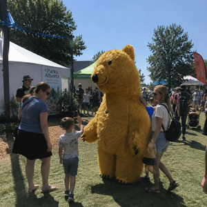 Costume da Mascotte Gonfiabile Orso Bruno Baige per <span class=keywords><strong>Adulti</strong></span>, Tuta da Orso Cartoonesco per Eventi e Feste - Product Image 1