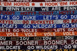 Lámpara de Diseño Personalizado con Cuentas de Níquel Hechas a Mano, Estilo Moderno y Lujoso para San Valentín, y Accesorios Decorativos - Product Image 5