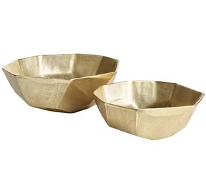 Round Metal Food Serving Bowl with Golden Polished Elegant Design Perfect for Elegant Home and Kitchenware <b>Table</b> Usage - Product Image 4