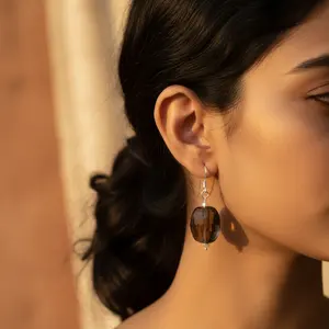 Boucles d'oreilles en cristal de quartz fumé facetté en argent sterling - Product Image 2