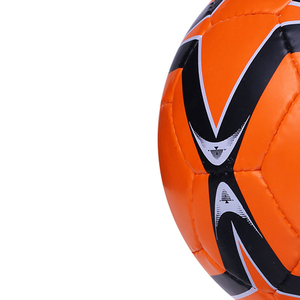 Logo personnalisé Prix d'usine Ballon de football Matériau en cuir Offre Spéciale Taille personnalisée Service OEM élevé Meilleur ballon de football tendance - Product Image 5