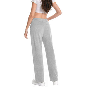 Vente en gros de pantalons de survêtement surdimensionnés de haute qualité, coupe ample, confortables, vêtements de plein air et streetwear tendance pour femmes - Product Image 2