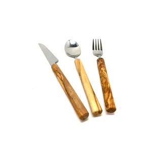 坚固的银色餐桌装饰餐具套装现代金属结婚勺子刀叉餐具套装木柄