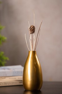 Ensemble de 4 vases à fleurs modernes en laiton faits à la main en métal décoration de table en gros du fabricant exportateur matériau en aluminium - Product Image 4