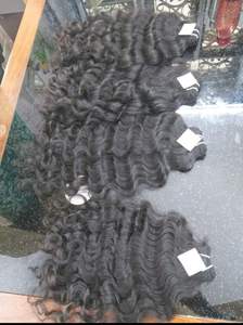 Paquets de cheveux indiens bouclés naturels avec volume Cheveux bruts du temple Extensions de cheveux humains non traités à double tirage avec boucles douces - Product Image 5