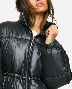 Vente en gros de doudoune confortable pour dames, tenue décontractée d'hiver chaude 100% polyester baggy, vestes bouffantes brillantes pour femmes - Product Image 2