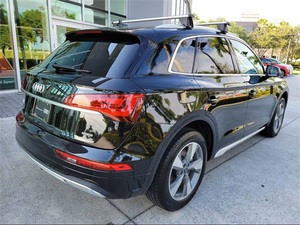 โปรโมชั่น (W&T) รถยนต์มือสอง Audi Q5 Premium Plus 4 ประตู SUV ขับเคลื่อน 4 ล้อ รุ่นปี 2024 พร้อมเครื่องยนต์ 40 TFSI (2.0 ลิตร 4 สูบ เทอร์โบ 7AM) รถ SUV มือสอง - Product Image 2