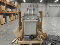 Machine d'emballage sous vide industrielle pour le remplissage d'azote, destinée aux granulés plastiques, aux matériaux chimiques et aux emballages de sacs.