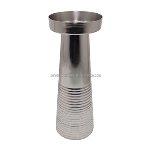 Bougeoir en métal contemporain pour les dernières tendances de décoration pour Noël Décoration de maison de plage par Zahid Exports - Product Image 1