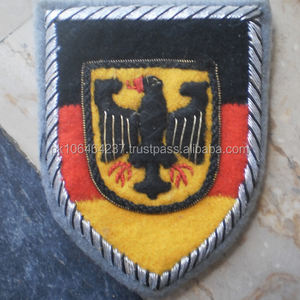 Insignias Irlandesas de Alta Calidad al por Mayor con Logotipo Personalizado, 100% Alambre y Lana, en Oferta - Product Image 4