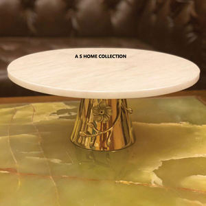 แท่นวางเค้กสุดหรูสำหรับบ้านโรงแรมและร้านอาหารสำหรับภาชนะใส่อาหารในงานแต่งงานแท่นวางเค้กโลหะสีทอง - Product Image 2