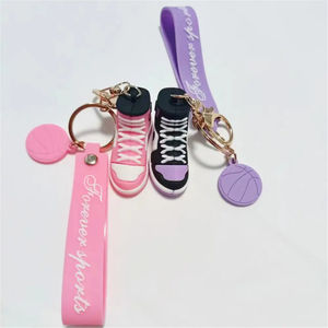 Fabricant Cadeaux Porte-clés en PVC Anneau Porte-clés en plastique de marque de voiture Vente en gros Bon marché Machine de fabrication de caoutchouc silicone avec logo personnalisé - Product Image 5