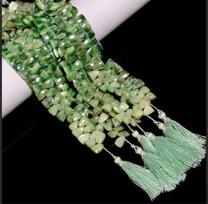 Cuentas de piedra lunar verde de gran calidad para joyería Diy, hebras de cuentas sueltas de piedra lunar Irregular Natural - Product Image 2