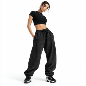 Pantalon de survêtement ample délavé à l'acide OEM 500 GSM pour femme, idéal pour le jogging en extérieur, coupe oversize, style pyjama - Product Image 3