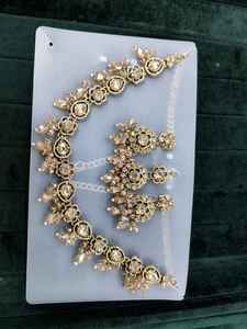 Collier ethnique style ombre plaqué or avec diamant pour mariages, fêtes, anniversaires, avec zircon comme pierre principale - Product Image 2