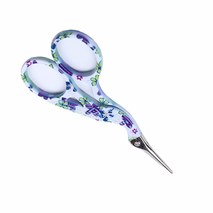 Petits ciseaux vintage à lame incurvée en acier inoxydable allemand ciseaux à broder faits à la main fleur en papier enduit céramique artisanat confortable - Product Image 4