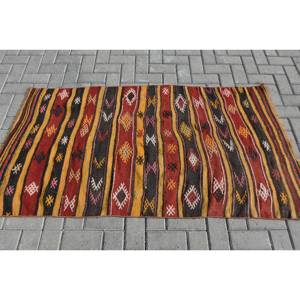 พรมคิลิมตุรกีวินเทจ ขนาด 3x5 ฟุต ลายปะติดสีแดงเหลืองคลาสสิก ทอแบบเรียบ ทำจากขนสัตว์ เป็นมิตรกับสิ่งแวดล้อม ใช้ยางธรรมชาติ เหมาะสำหรับวัยรุ่น รูปทรงสี่เหลี่ยมผืนผ้า - Product Image 3