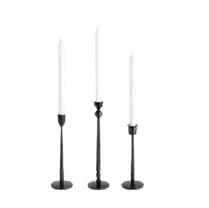 Portavelas de hierro artístico con elementos escultóricos llamativos y una pieza de decoración de declaración de pátina metálica desgastada terminada a mano - Product Image 3